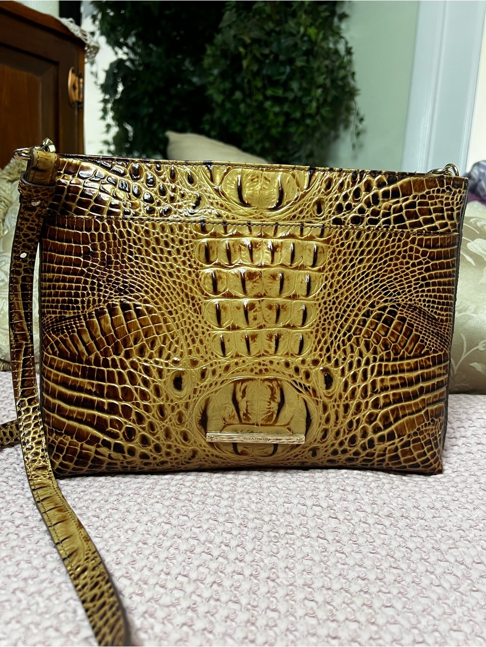 Brahmin Katie Pecan Melbourne Croc Embossed Leather Crossbody Bag